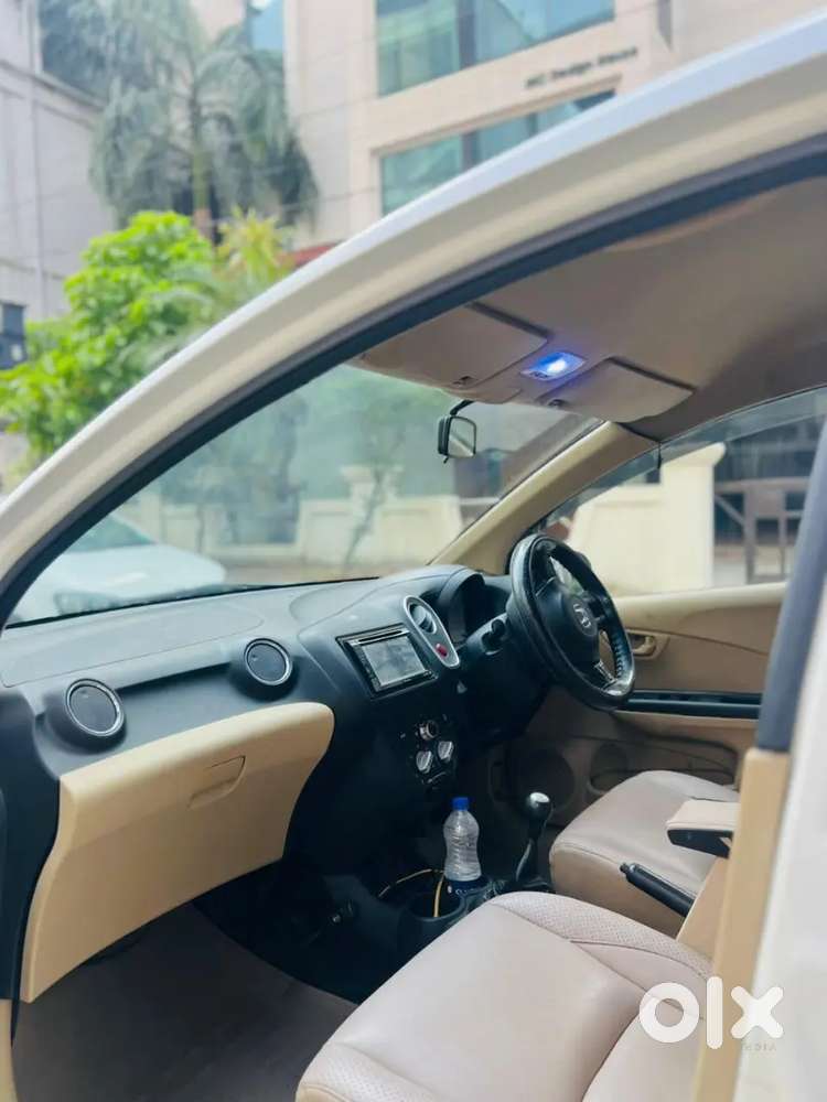 Honda Mobilio 2015 Diesel 120532 Km Driven