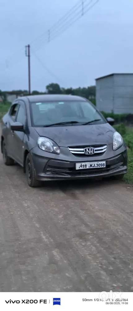 Honda Amaze 2013 Diesel Well Maintained