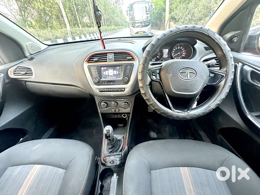 Tata Tiago Nrg 1.2 Xz Mt, 2018, Petrol