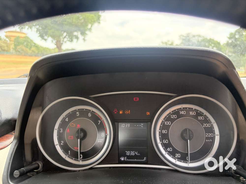 Maruti Suzuki Swift Dzire Zxi + Mt, 2017, Petrol