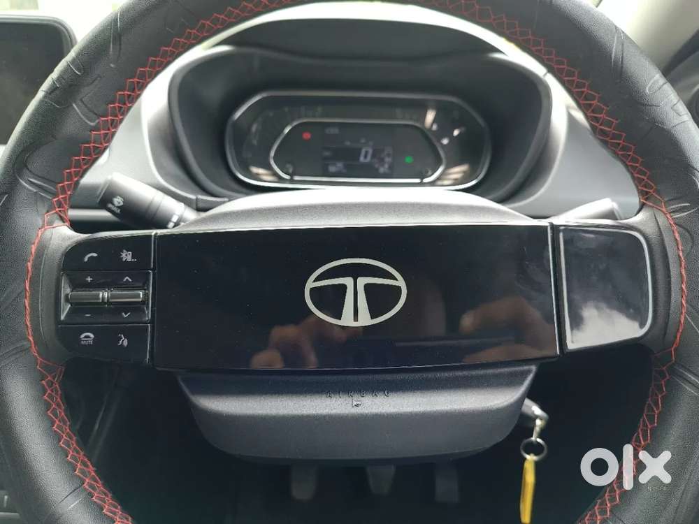 Tata Nexon, 2025, Diesel