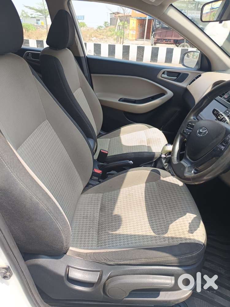 Hyundai Elite I20 Asta Option, 2018, Petrol