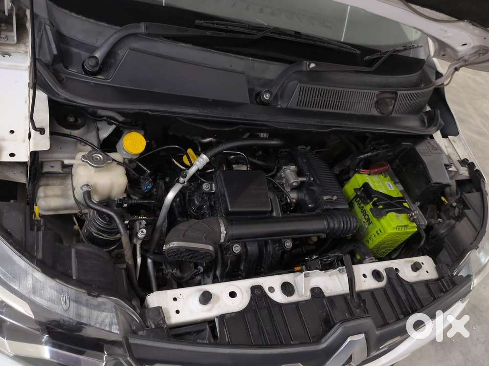 Renault Triber Rxz Easy-r Amt, 2020, Petrol