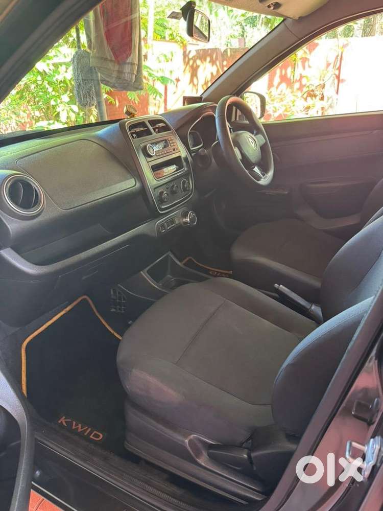 Actually I Am A First Owner.rc Name Modified. Kwid 2017 Amt (rxl)