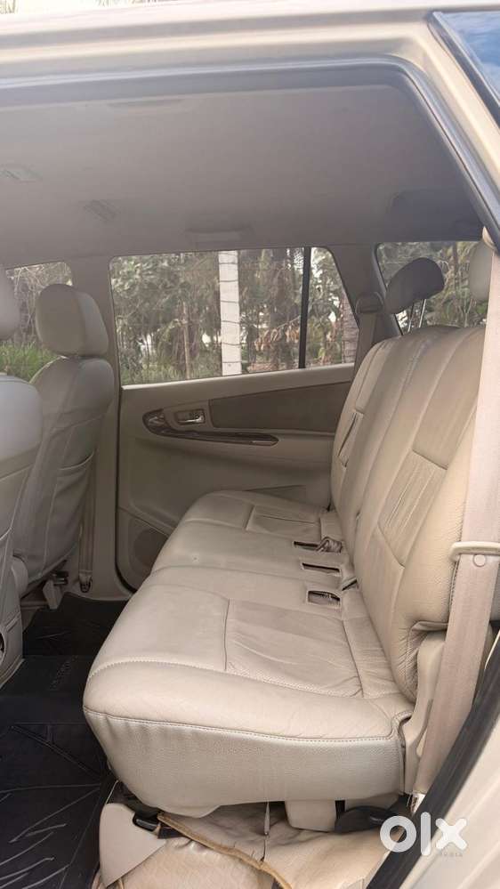 Toyota Innova 2.5 V 7 Str, 2013, Diesel