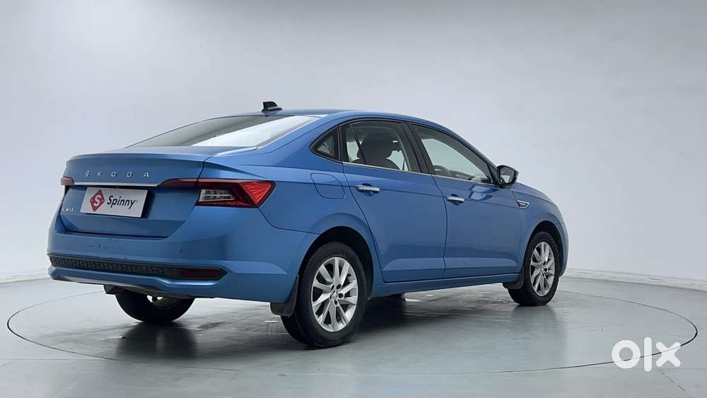 Skoda Slavia Ambition 1.0l Tsi Mt, 2022, Petrol