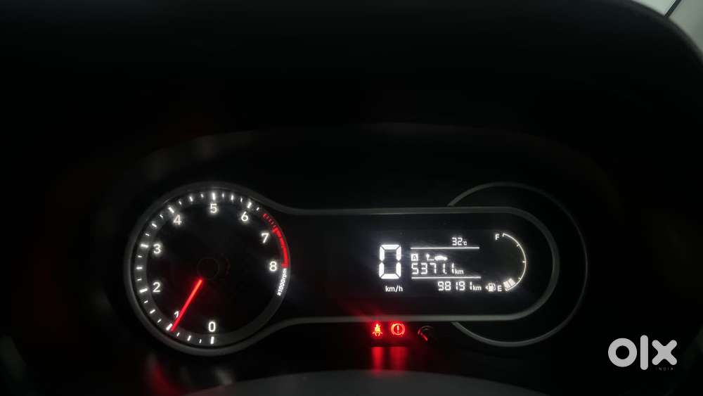 Hyundai Aura 1.0 Sx Plus Petrol, 2020, Petrol