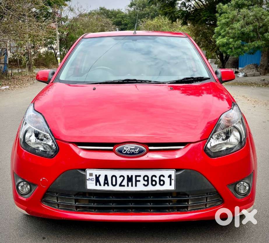 Ford Figo 1.2p Titanium Opt Mt, 2011, Petrol