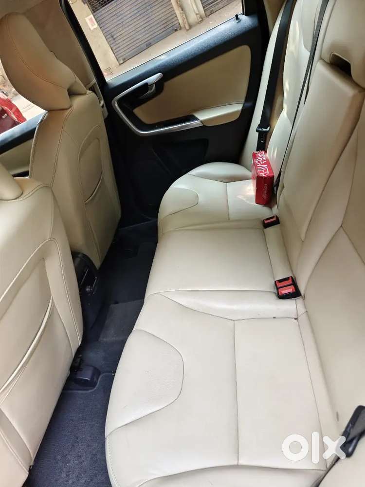 Volvo Xc60 D4 With Complete Showroom Track