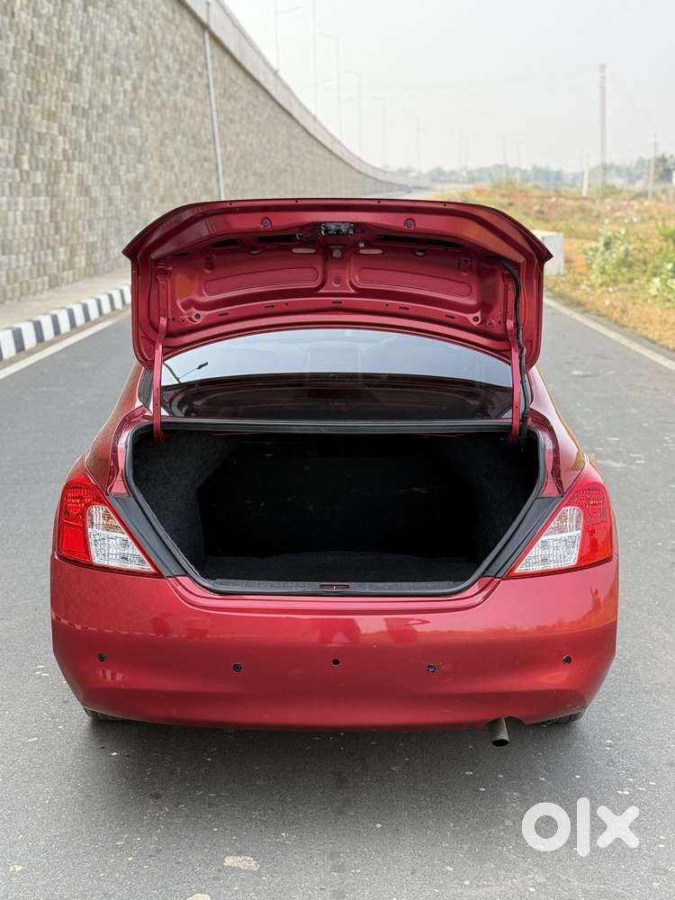 Nissan Sunny Xv, 2014, Petrol