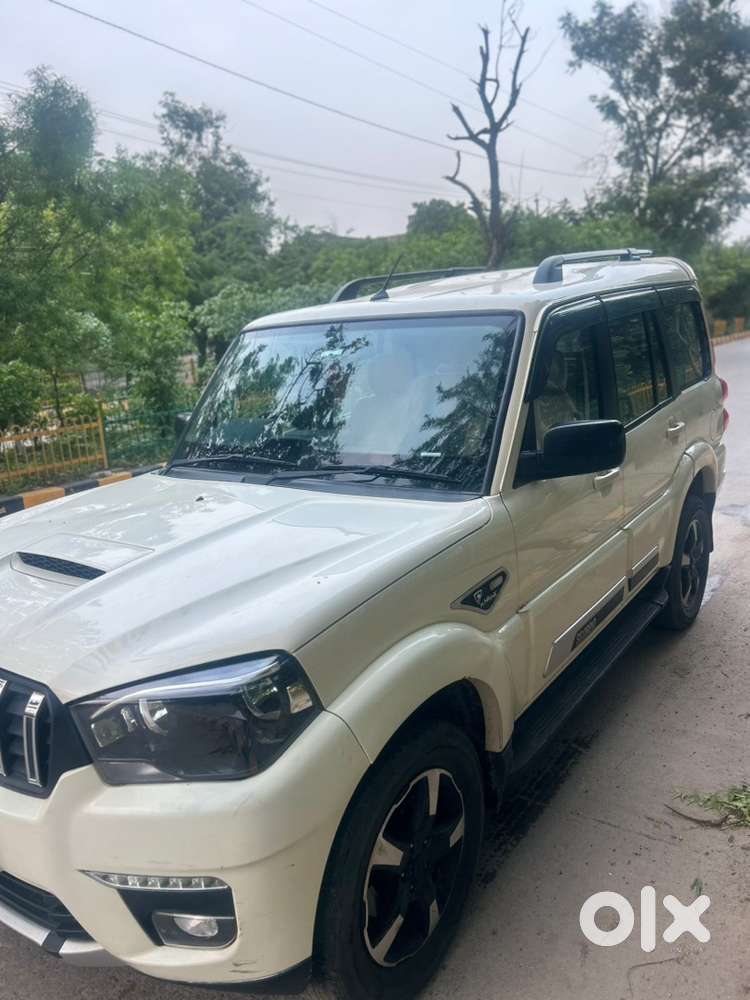 Mahindra Scorpio Classic Diesel Manual 2025