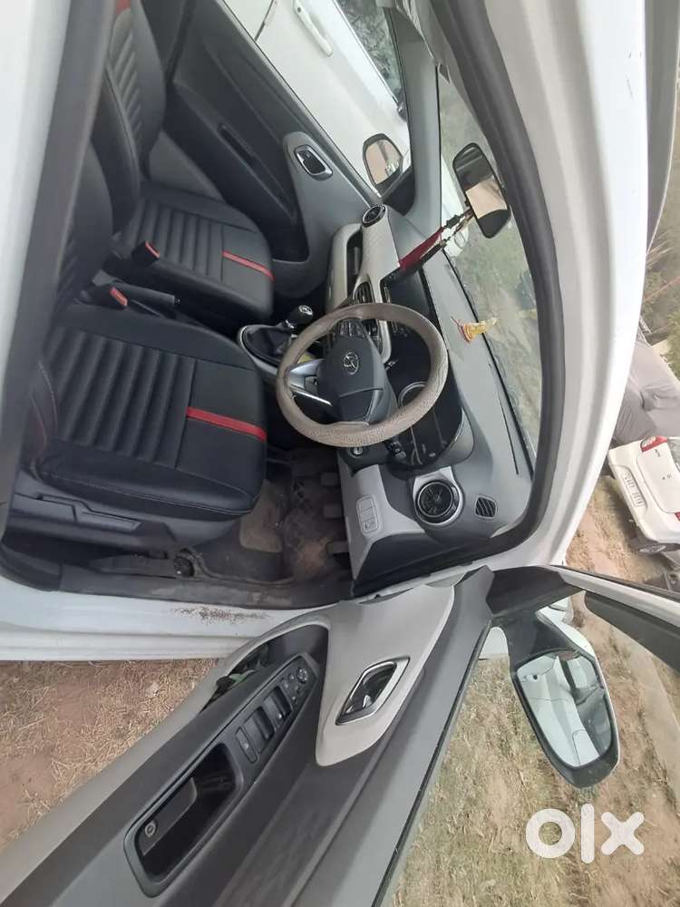 Very Good Condition Registration La 01