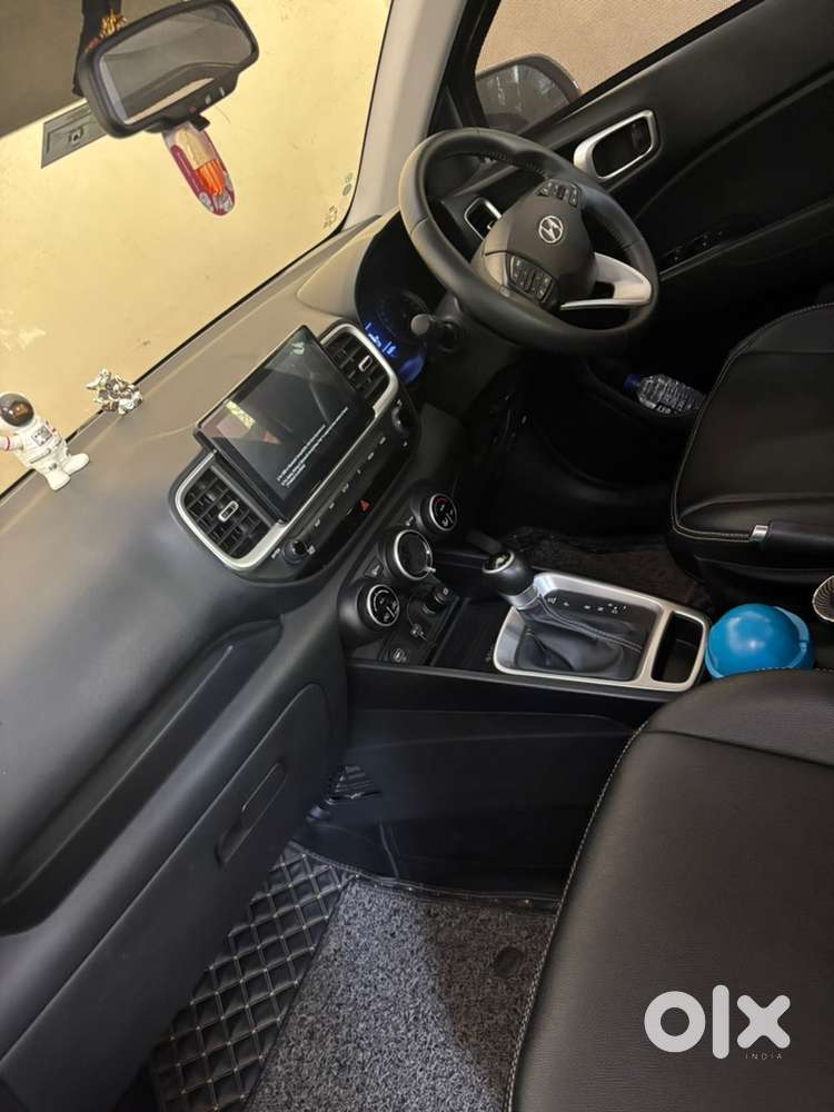 Hyundai Venue Petrol 2019
