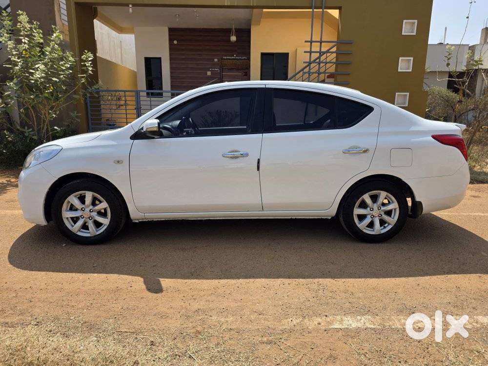 Nissan Sunny Special Edition, 2013, Diesel