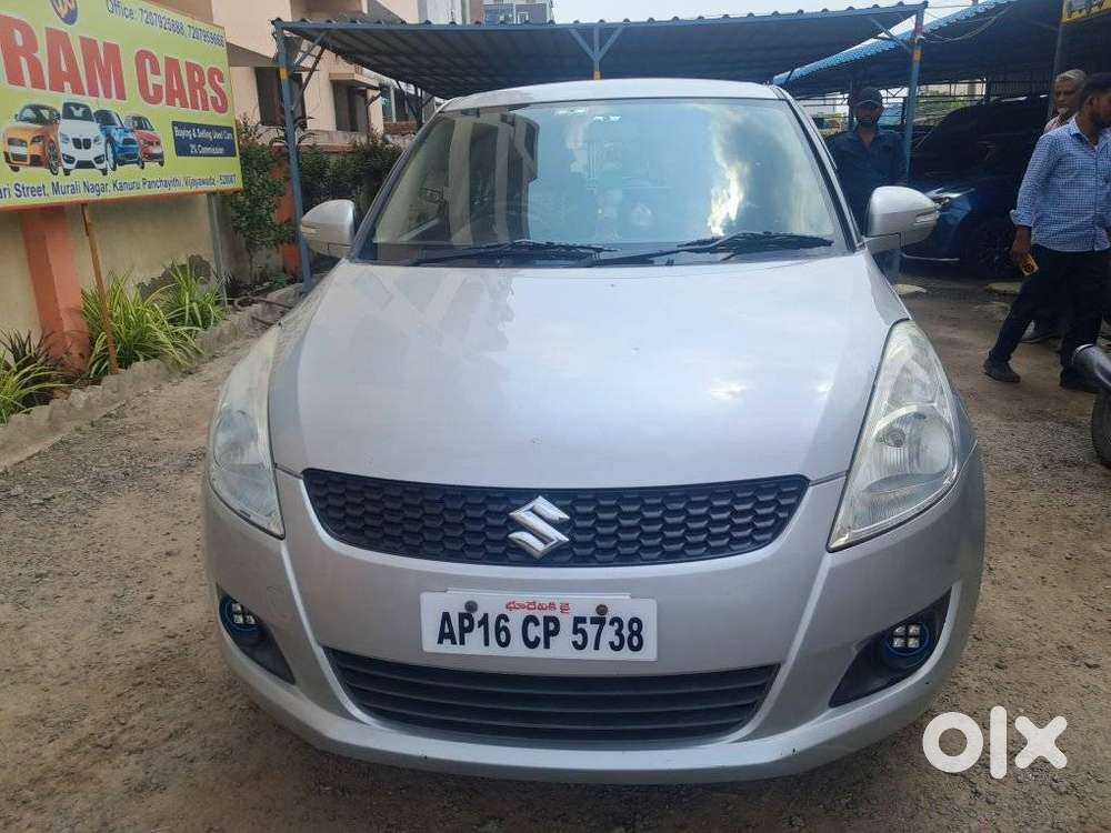 Maruti Suzuki Swift Vvt Zxi, 2013, Petrol