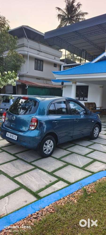 Nissan Micra Active Xv, 2015, Petrol