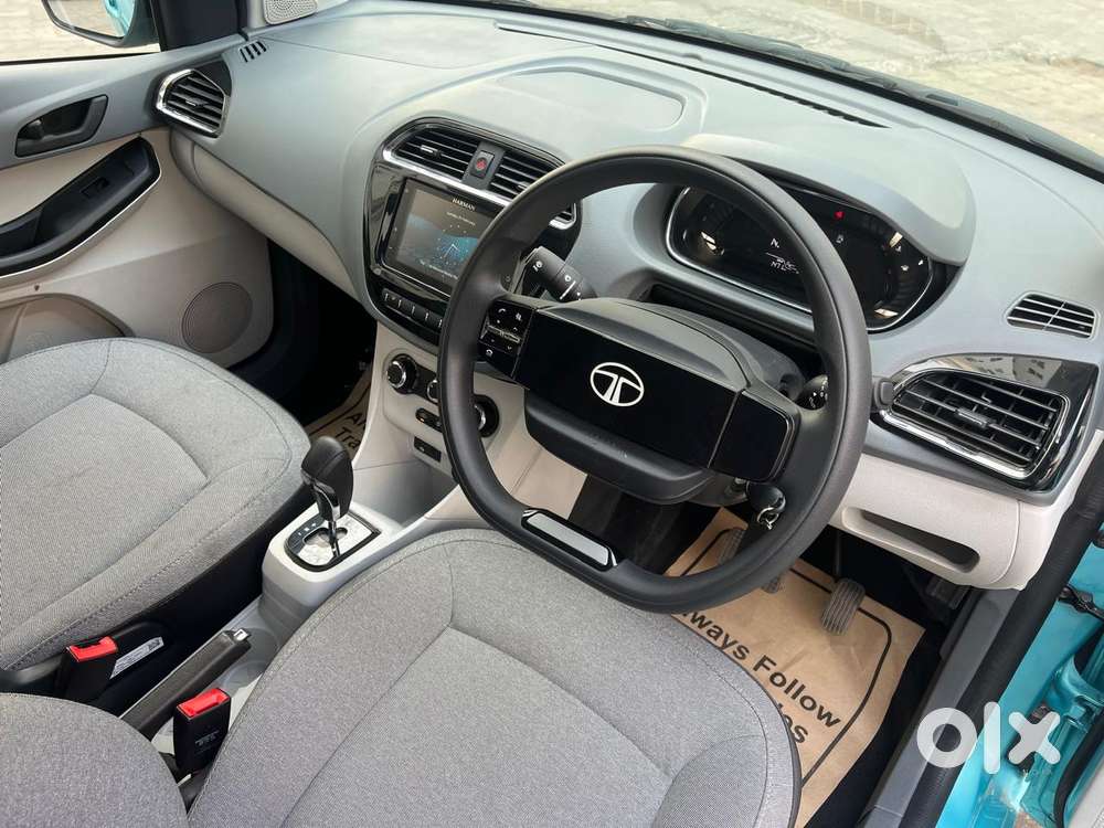 Tata Tiago 1.2 Revotron Xta, 2025, Petrol
