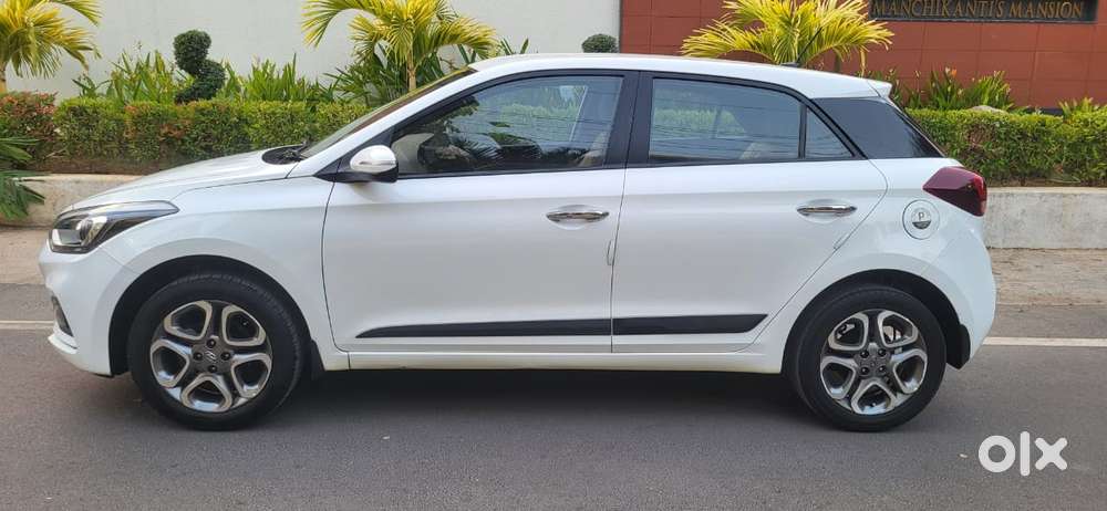 Hyundai I20 Asta Option, 2019, Petrol