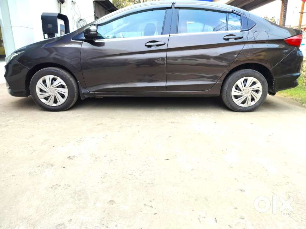 Honda City I-vtec Sv, 2018, Petrol