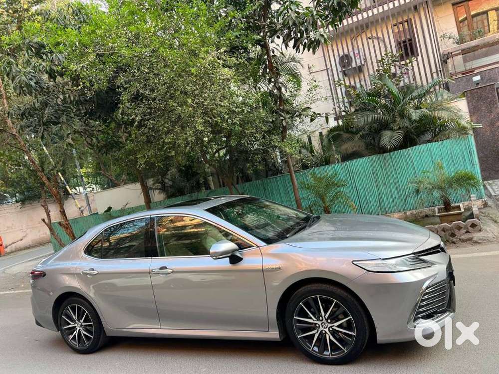 Toyota Camry Hybrid, 2024, Petrol