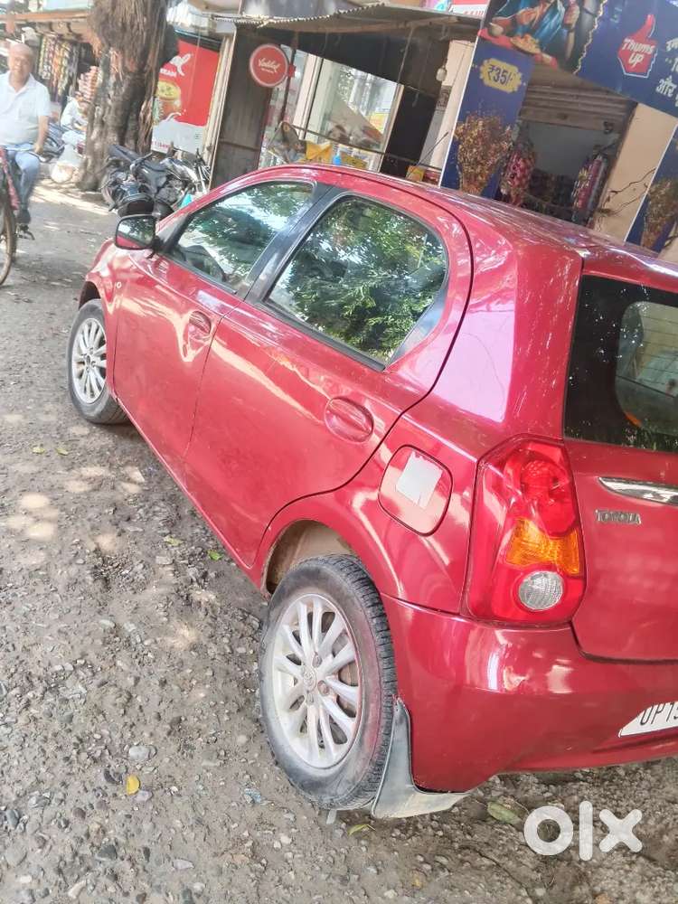 Toyota Etios Liva 2012