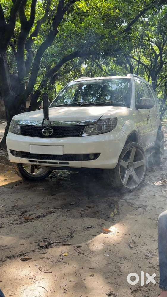 Tata Safari Storme 2015 Diesel Well Maintained
