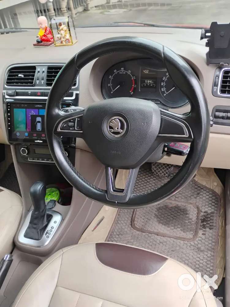 Skoda Rapid 2014 Petrol 100000 Km Driven