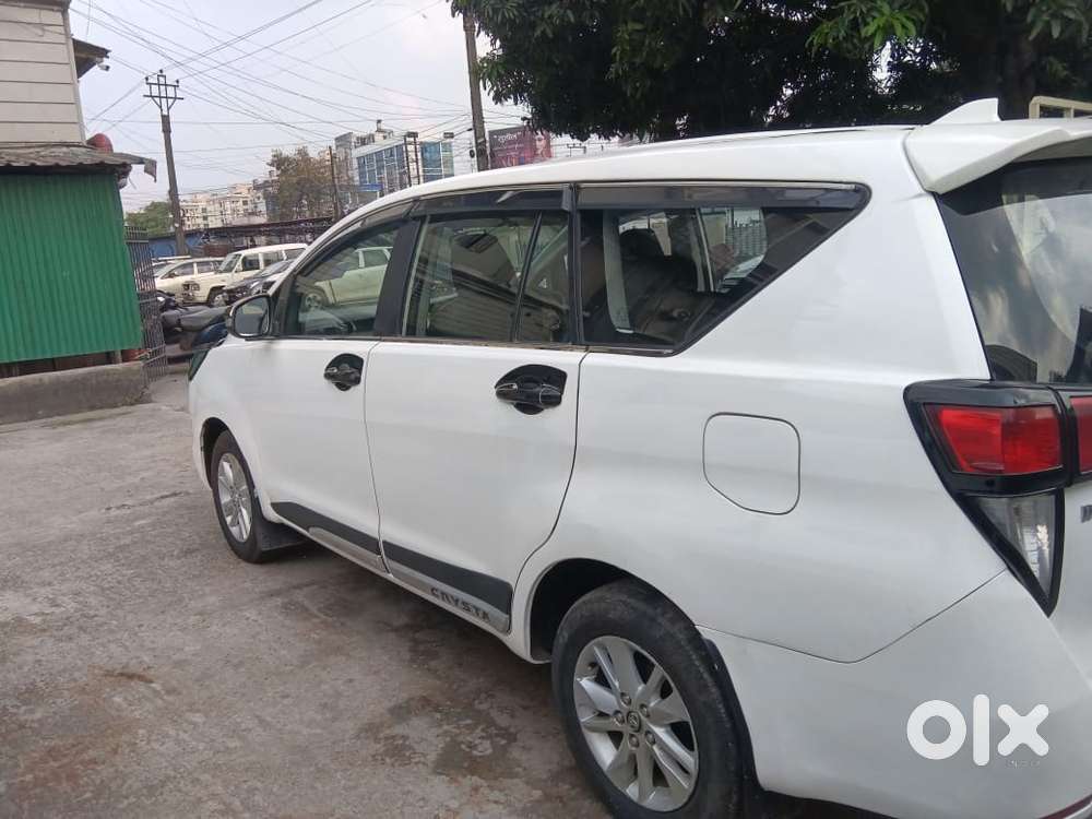 Toyota Innova Crysta 2.4 Gx Mt 8s, 2017, Diesel
