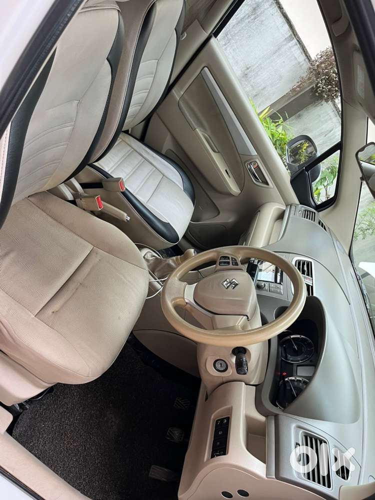 Maruti Suzuki Ertiga 7 Seat Diesel Hybrid