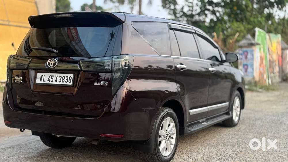 Toyota Innova Crysta 2.8 Zx At, 2017, Diesel