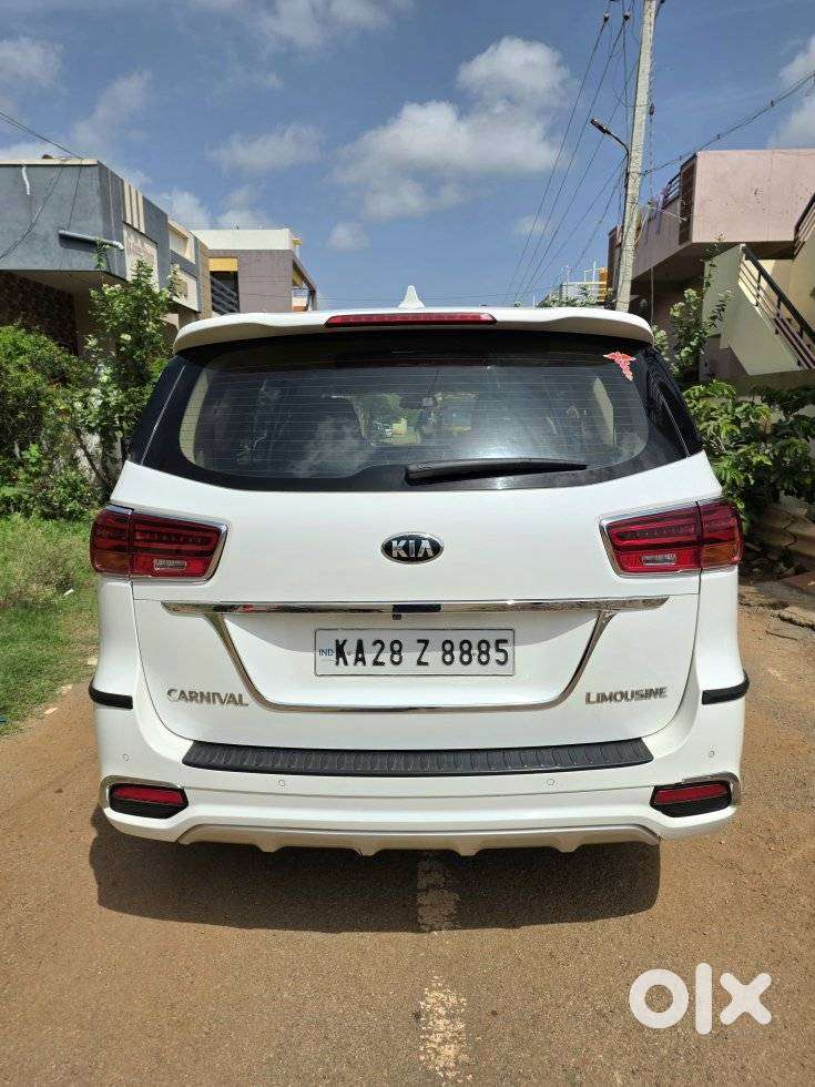 Kia Carnival Limousine Plus 7 Str, 2020, Diesel
