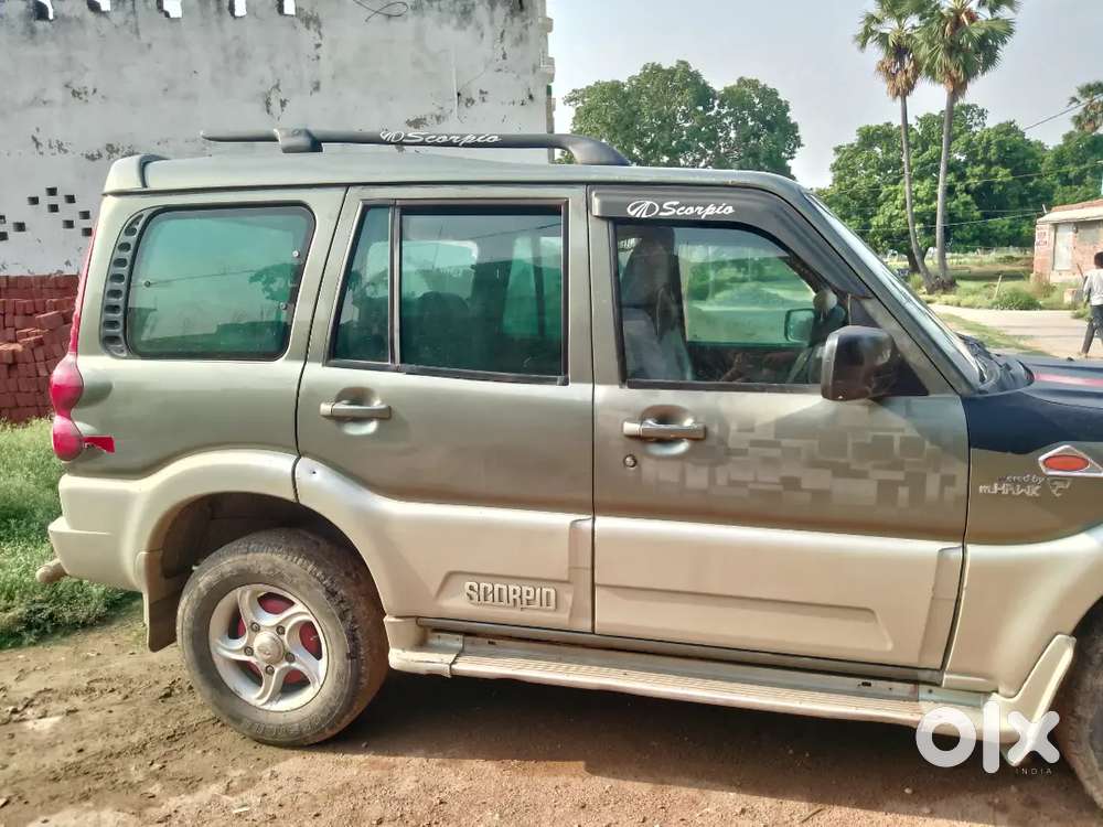Mahindra Xuv700 2009 Diesel 120000 Km Driven