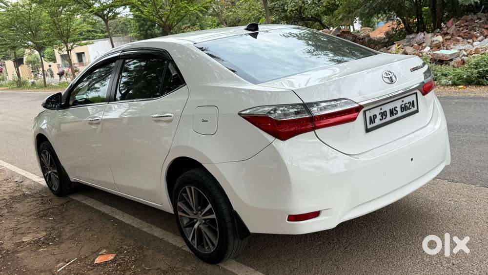 Toyota Corolla Altis 2017