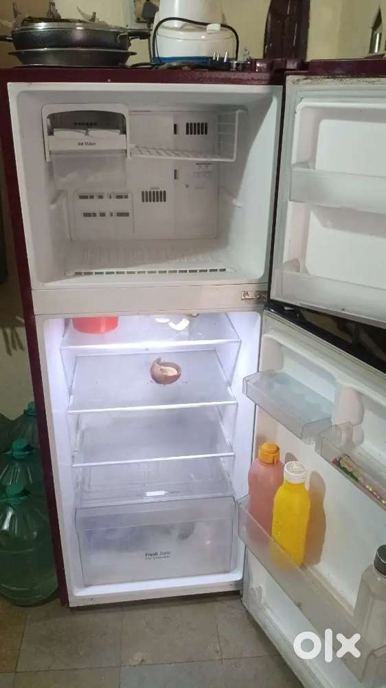 Lg refrigerator