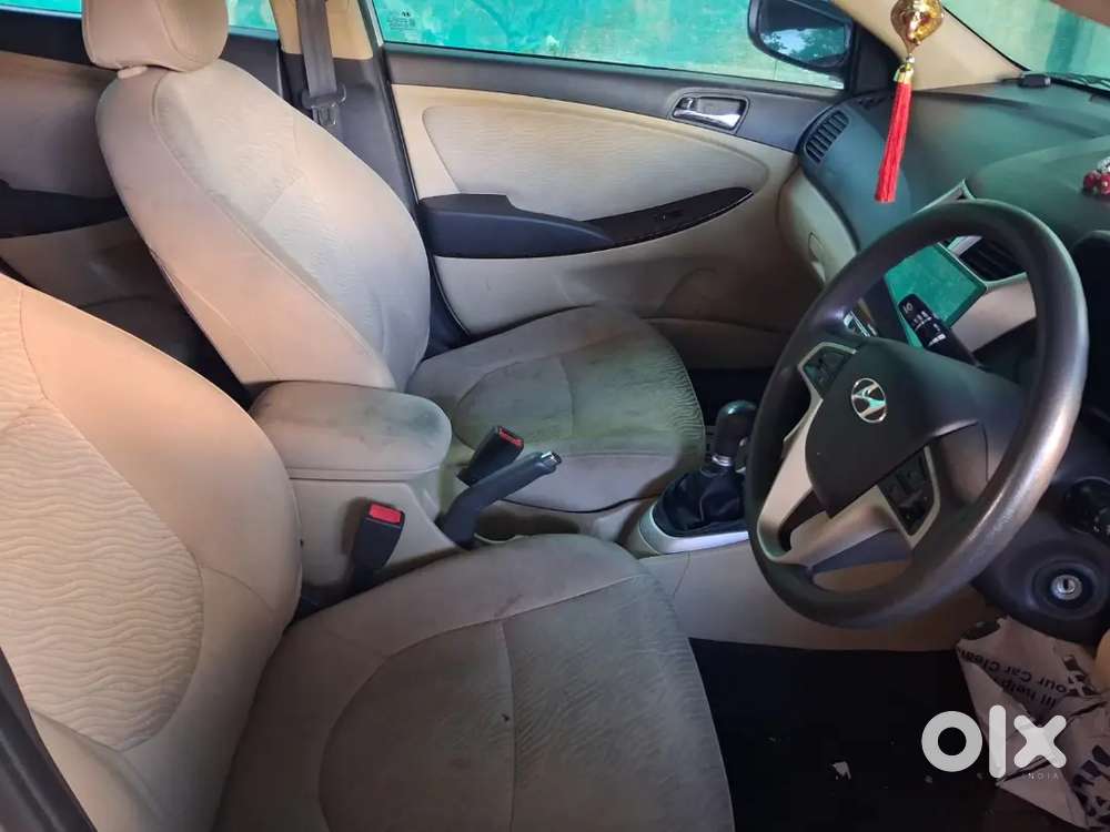 Hyundai Fluidic Verna 2015