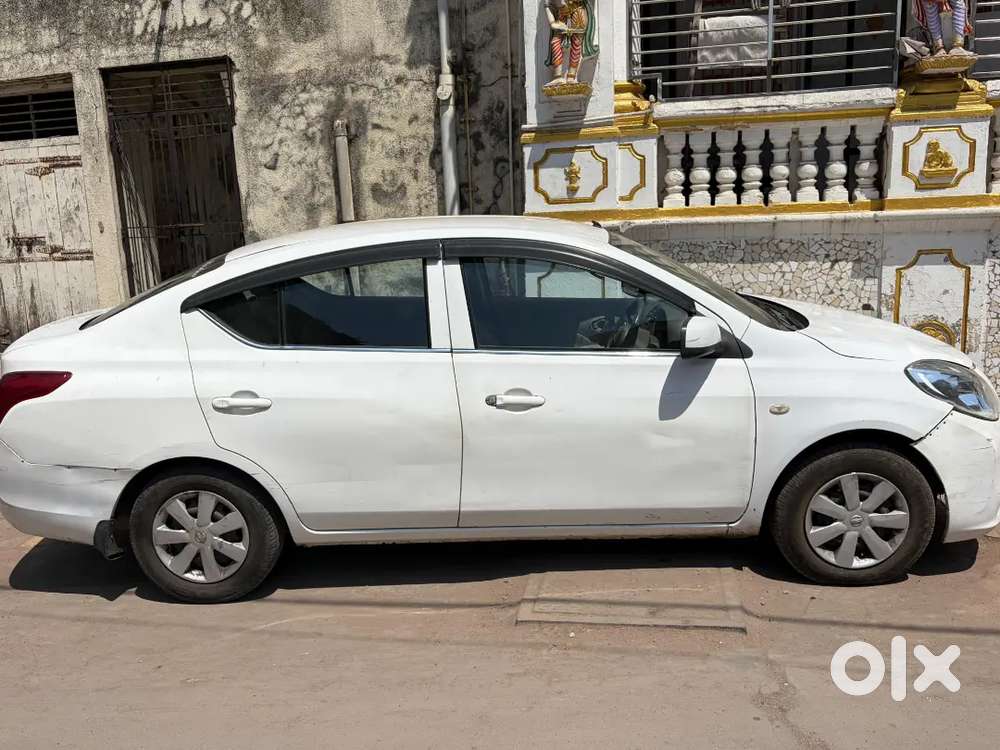 Nissan Sunny 2013 Diesel 99000 Km Driven