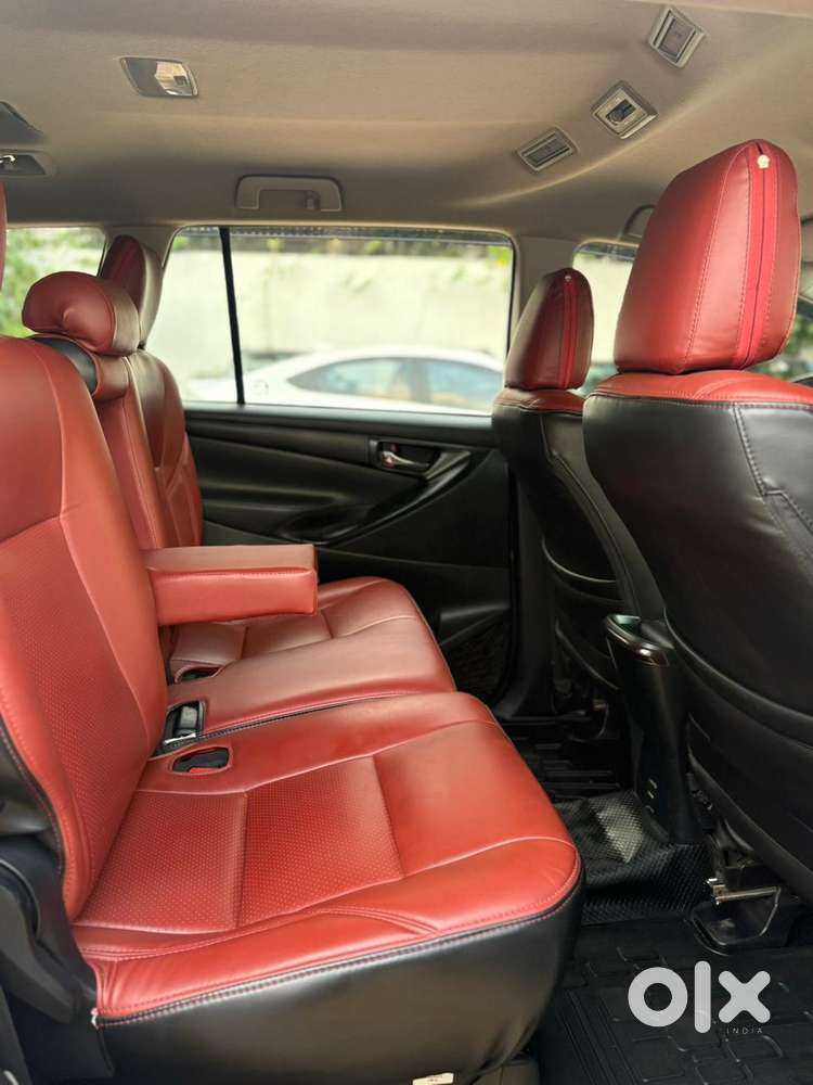 Toyota Innova Crysta 2.4 Vx Mt, 2020, Diesel