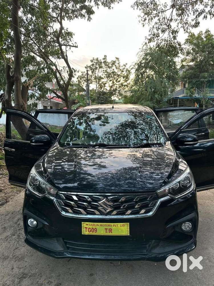 Maruti Suzuki Ertiga Auto Gear Petrol Well Manitained 32k Km Driven