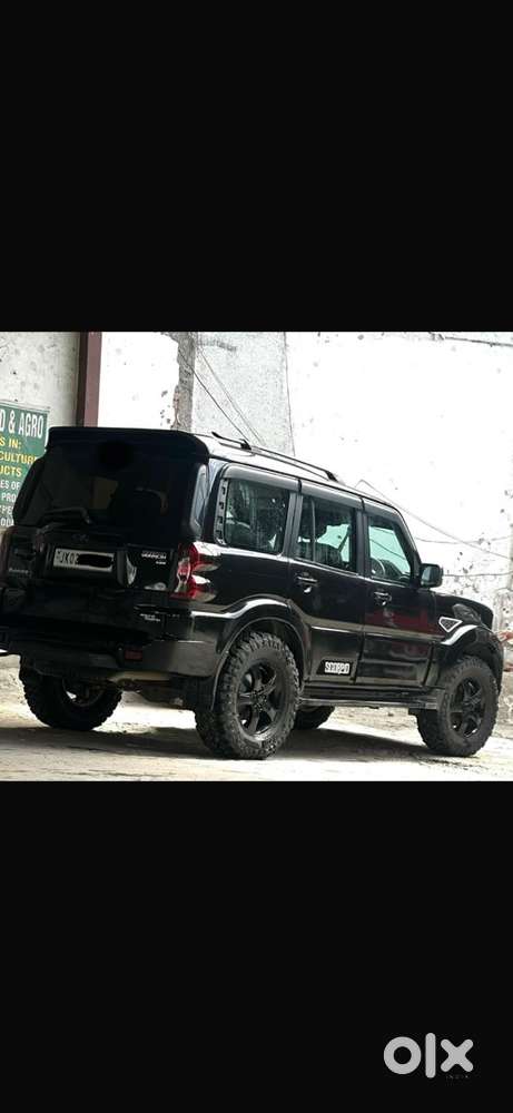 Mahindra Scorpio Diesel 2018