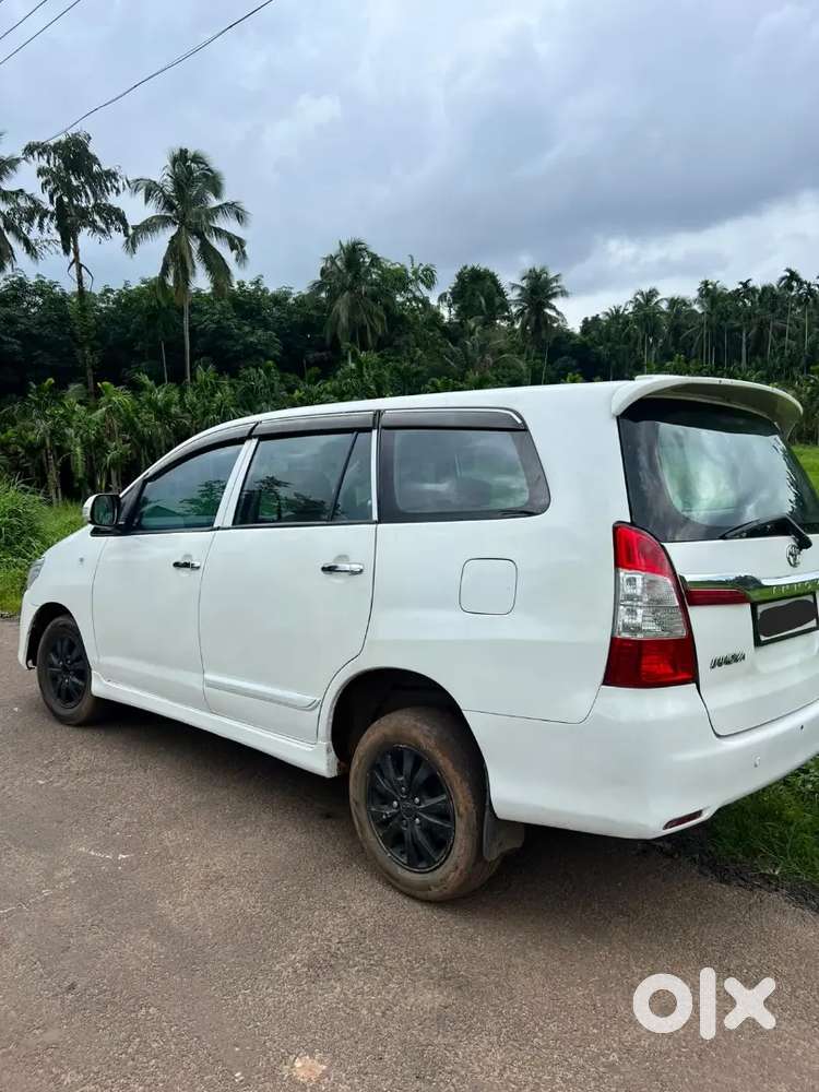 Toyota Innova G4 2014 Diesel Manual