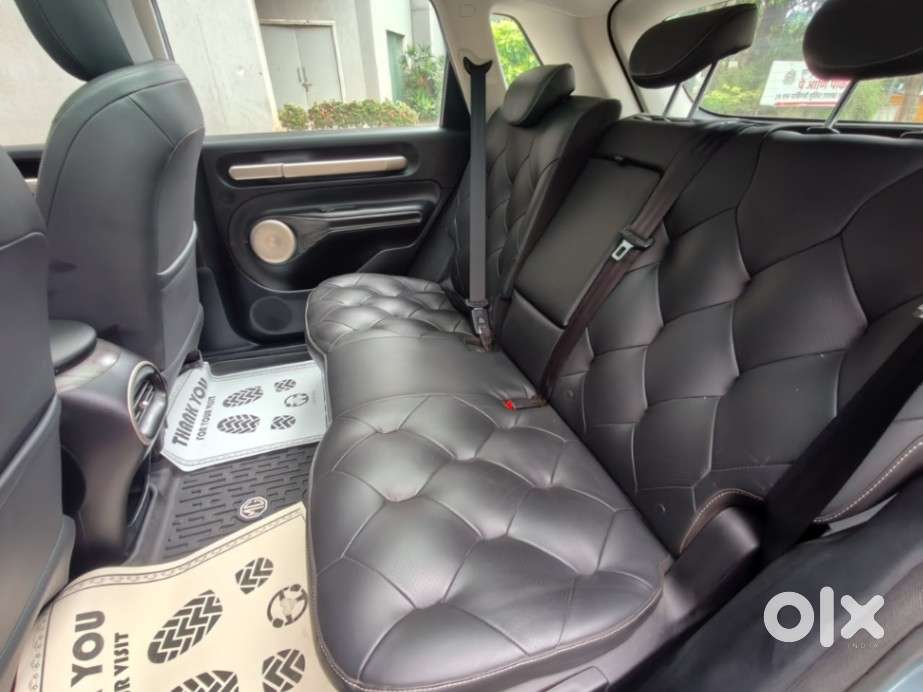 Mg Windsor Ev Essence, 2024, Electric