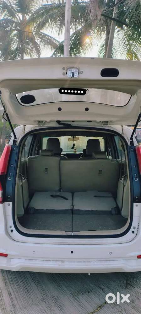 Maruti Suzuki Ertiga Vxi 2025