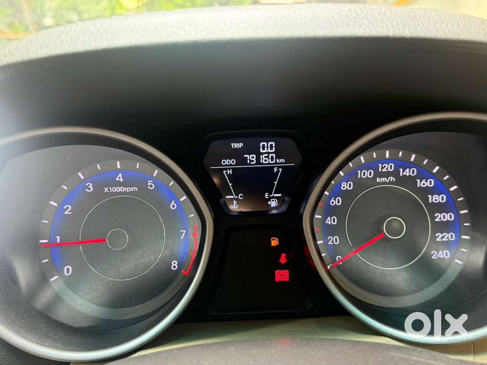 Hyundai Elantra Sx Vtvt Petrol Manual &ndash; 1st Owner