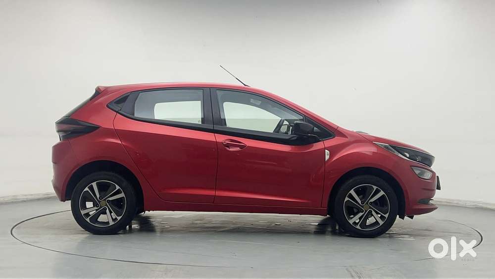 Tata Altroz Xz, 2020, Petrol
