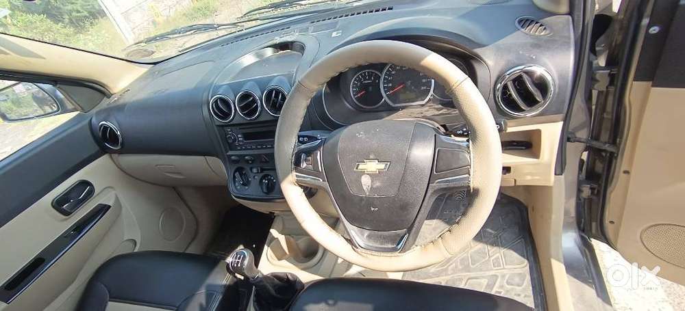 Chevrolet Enjoy 2013-2015 Tcdi Lt 8 Seater, 2015, Diesel