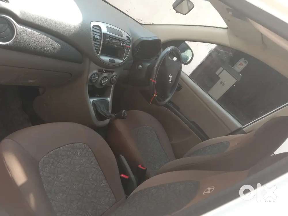 Hyundai I10 2015 Lpg 53100 Km Driven