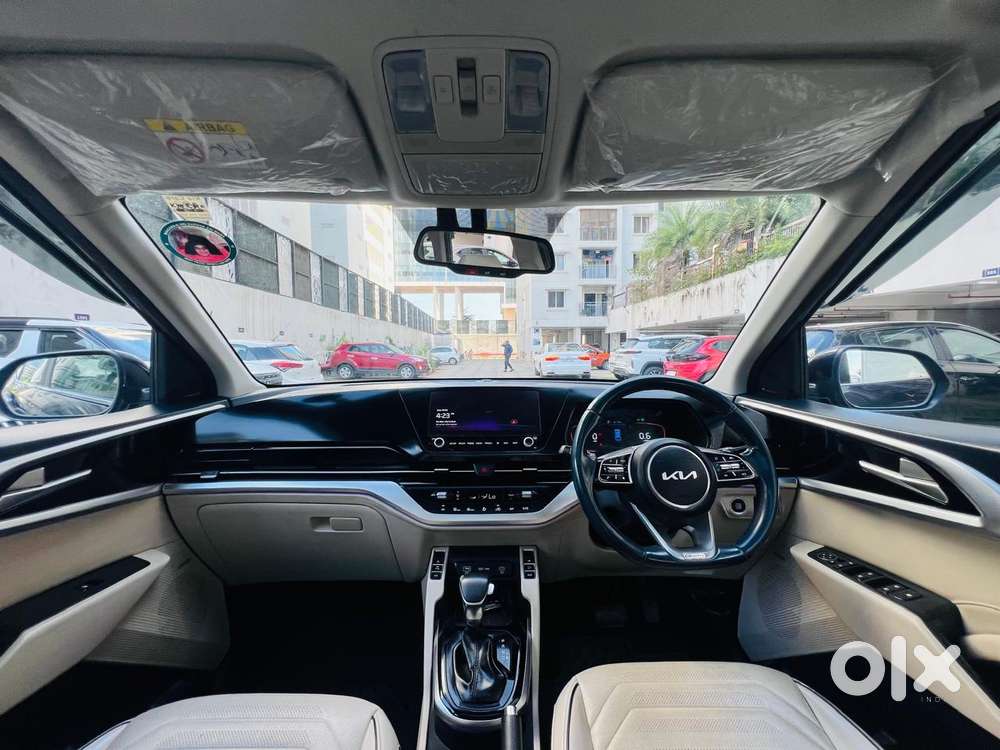 Kia Carens 1.5 Luxury Plus Turbo Dct 7 Str, 2022, Petrol