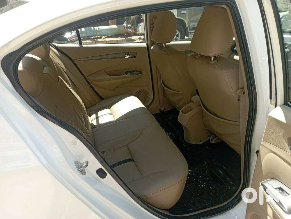 Honda City 2011-2013 V Mt Exclusive, 2013, Petrol