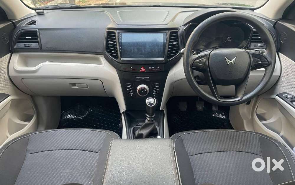 Mahindra Xuv300 W4, 2024, Petrol