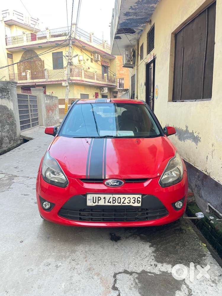Ford Figo 2012 Petrol 85000 Km Driven